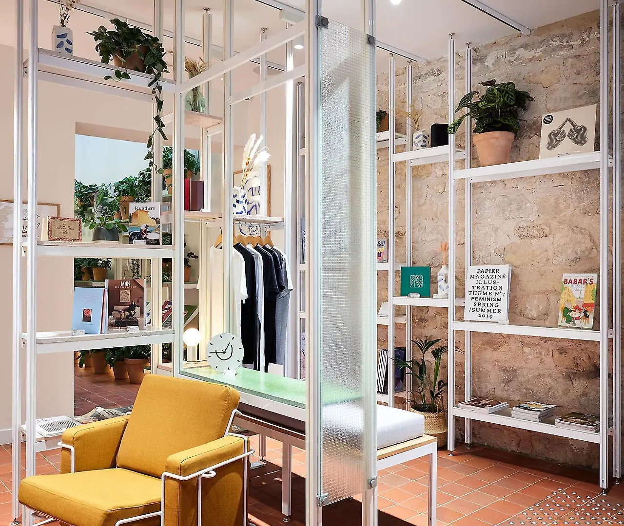Hotel French Theory