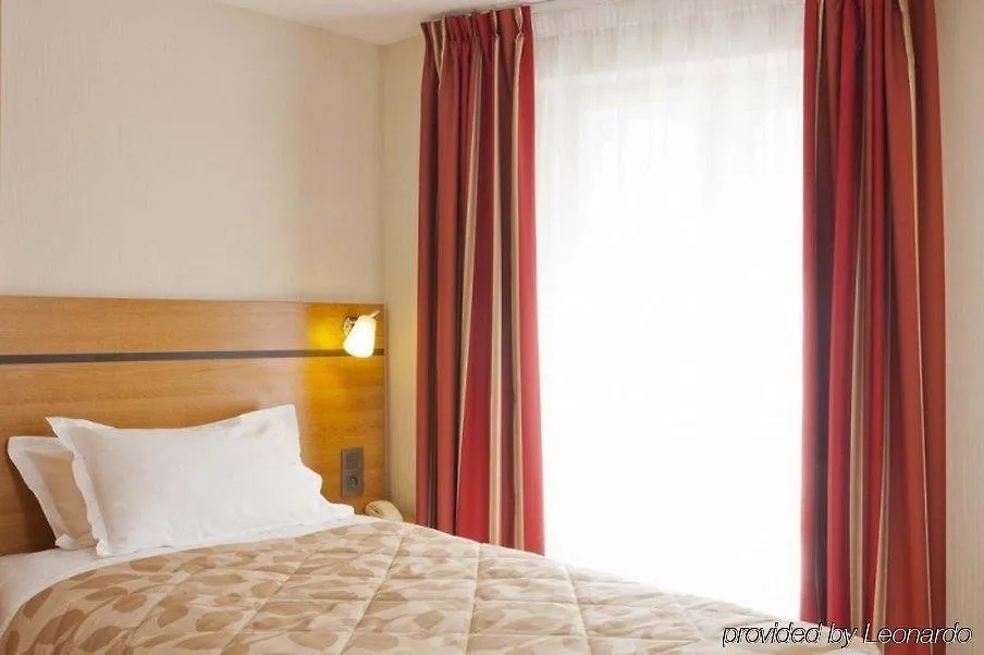 French Theory Hotel Paris